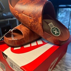 Nike Calm Slide Cinnamon Monarch